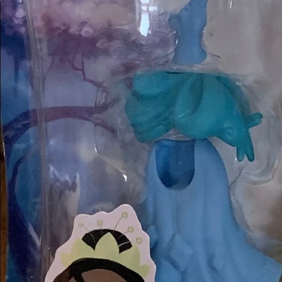 Disney Princess Little Kingdom Fashion Change Tiana Snap-In Doll NEW - Picture 3 of 8